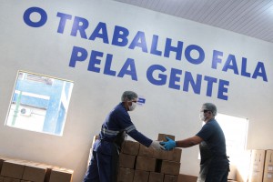 INAUGURAÇÃO DE FÁBRICA ENVASAORA DE ÁGUA DE MANAQUIRI_FIL (3)